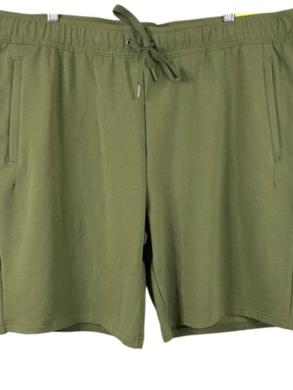 Guess chino burgundy shorts size 36